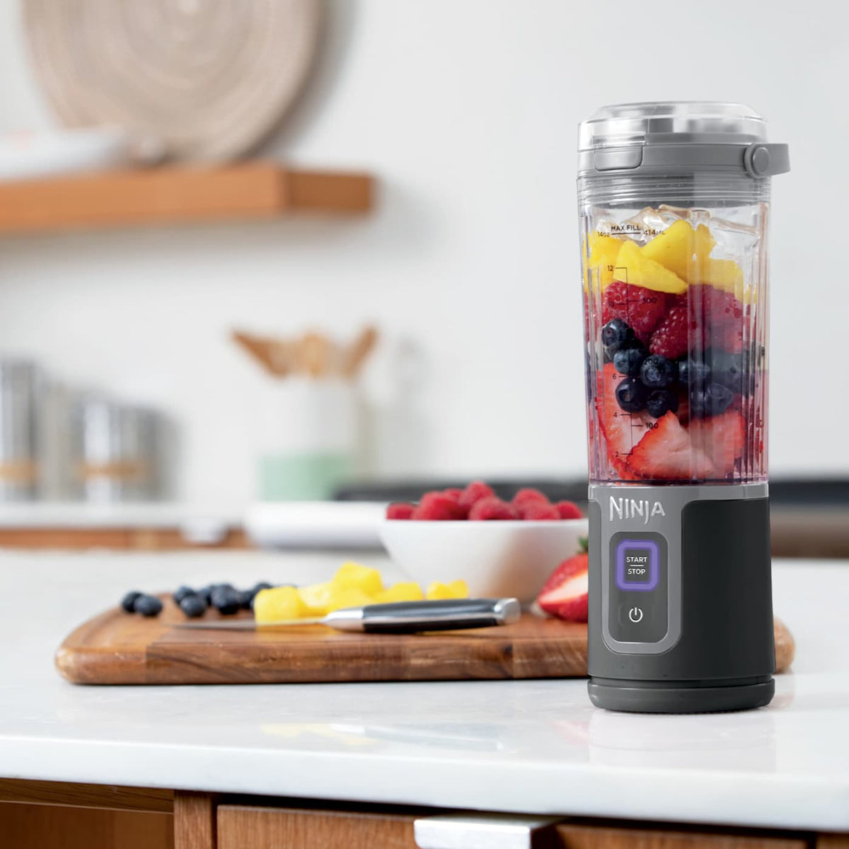 Ninja Blast™ 16 oz. Portable Blender with Leak Proof Lid and Easy Sip Spout, Black