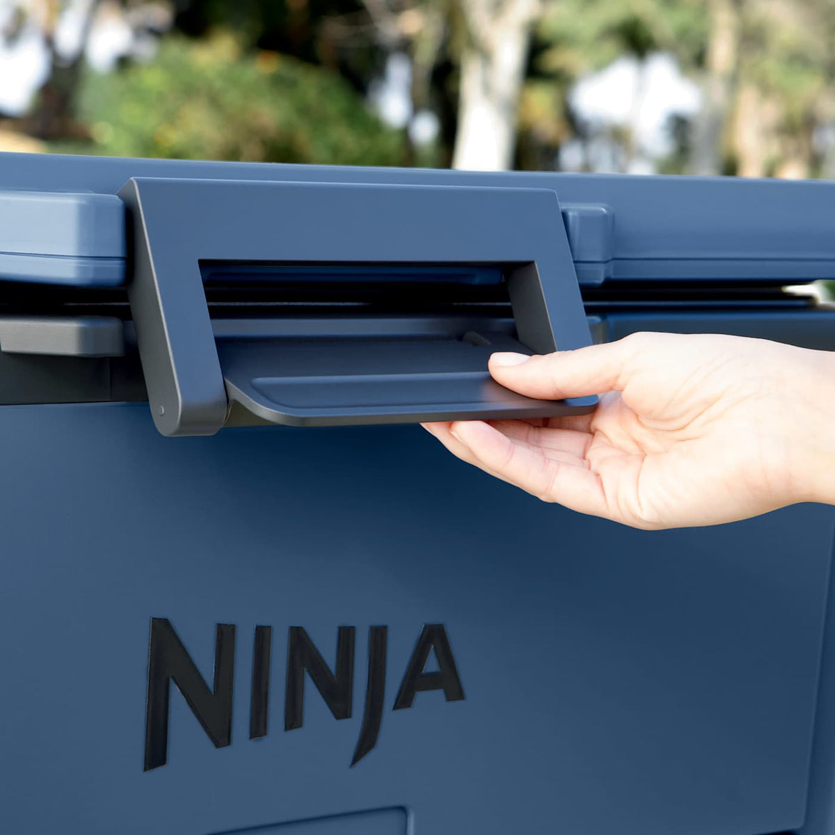 Ninja FrostVault™ 50qt Hard Cooler with Dry Zone, Lakeshore Blue
