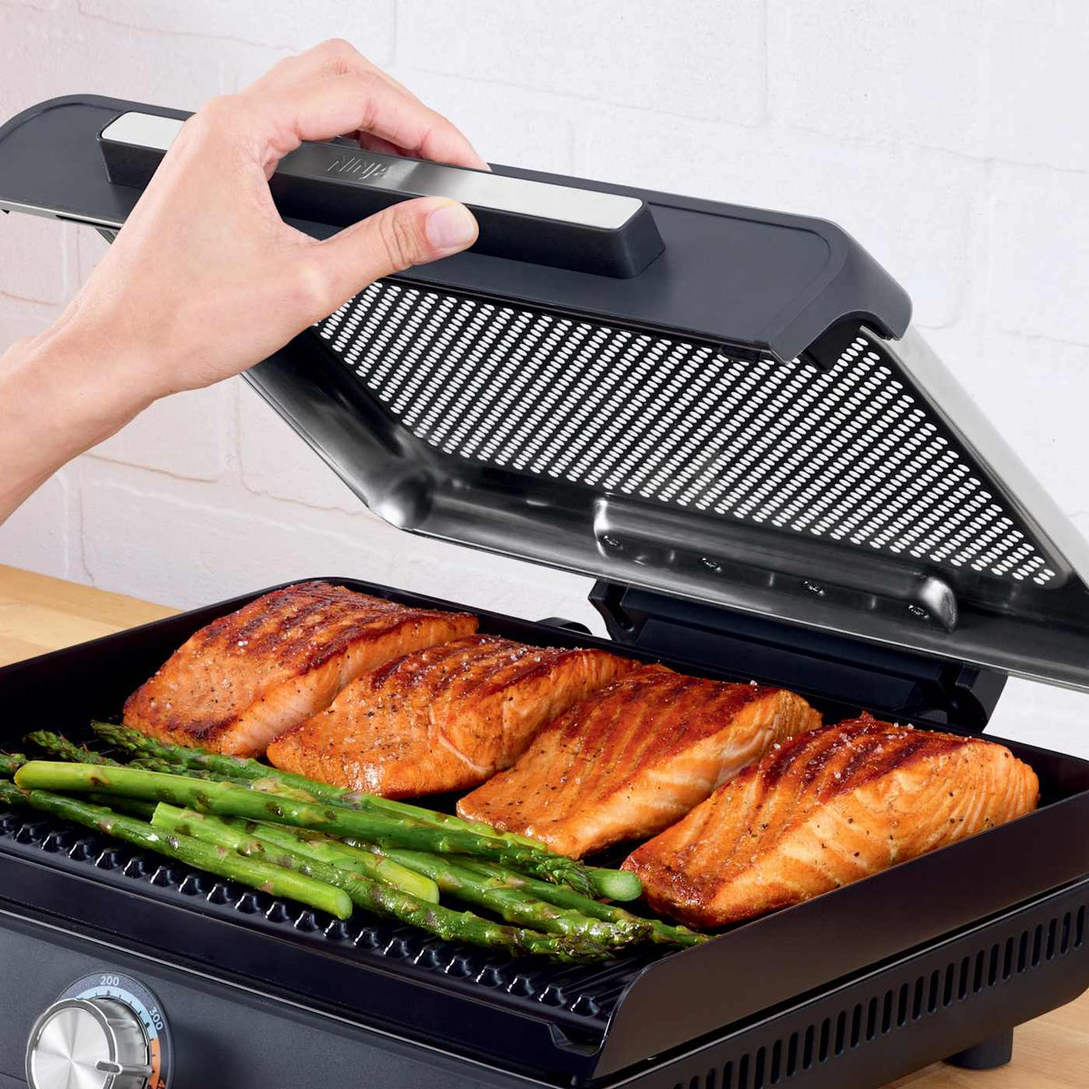 Ninja Sizzle™ Indoor Grill and Griddle