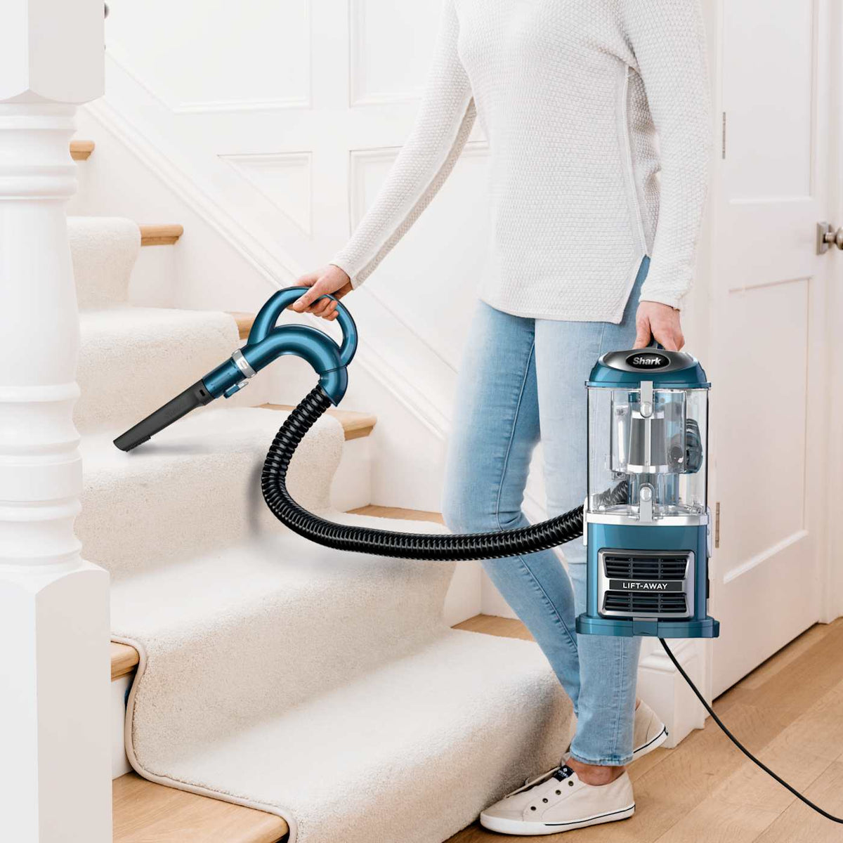 Shark Navigator Lift-Away Upright Vacuum