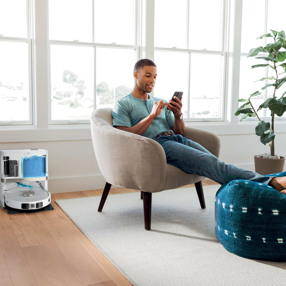 Shark® PowerDetect™ Robot Vacuum and Mop with NeverTouch Base